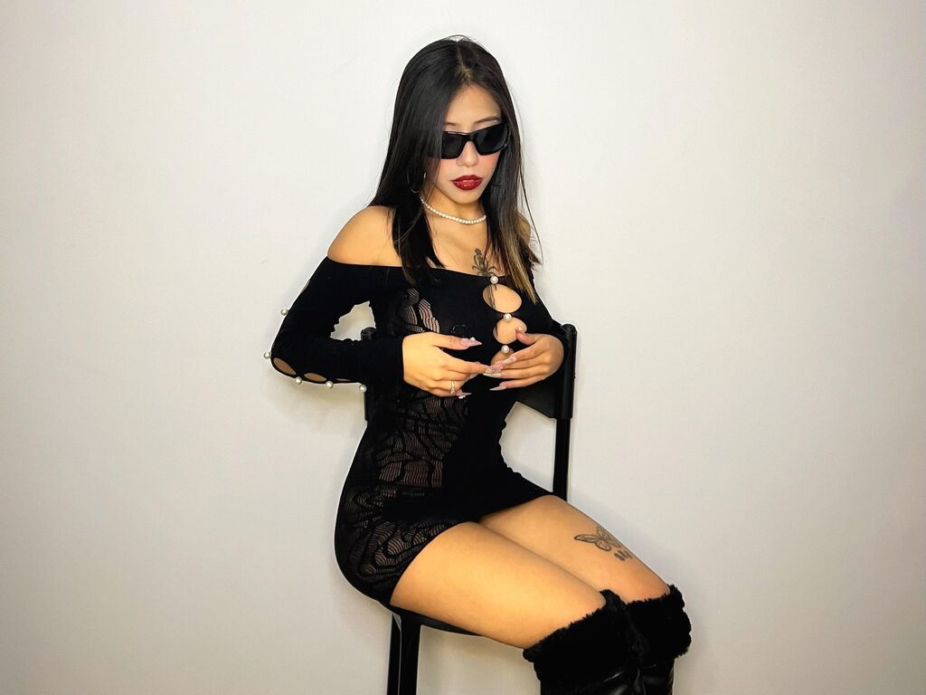Chloeluxe' profilo - Immagine n°0