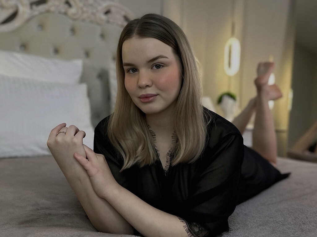 Chloemay's profile - Image n°0