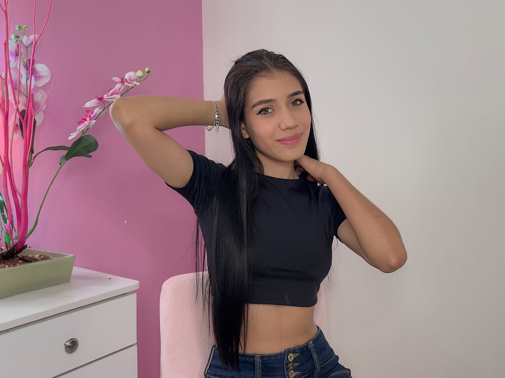 Chloesabell's profile - Image n°2