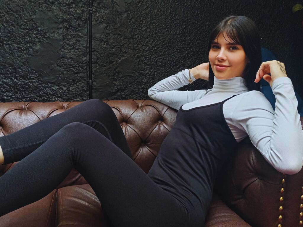 Chloesantory's profile - Image n°1