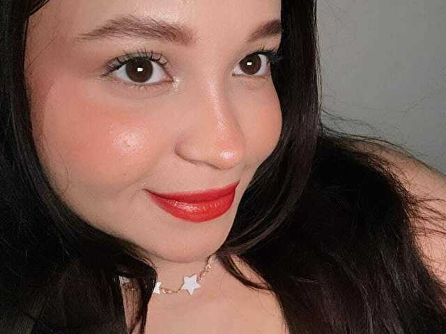 Chloesmith's profile - Image n°16