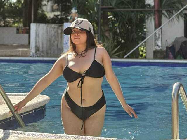 Chloesmith's profile - Image n°18