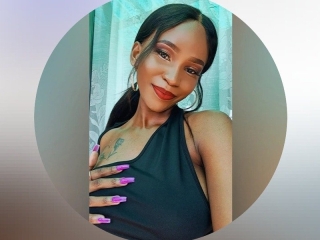 Webcam sex con Chocolate_Dainty