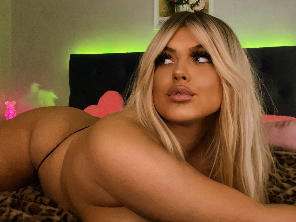 Christiesims's profile - Image n°0