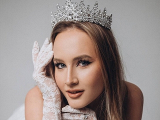 Sexo por webcam con Christyhousten