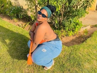 Sexcam Live Show von Chubbychicsxxx