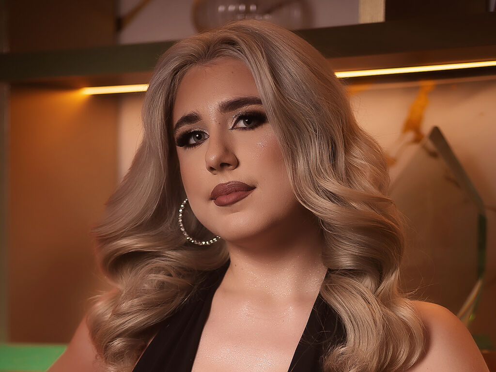 Profil de Cindymonroe - Photo n°1