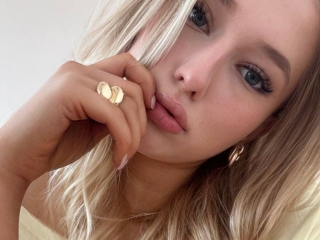 Webcam sex met Claraalba