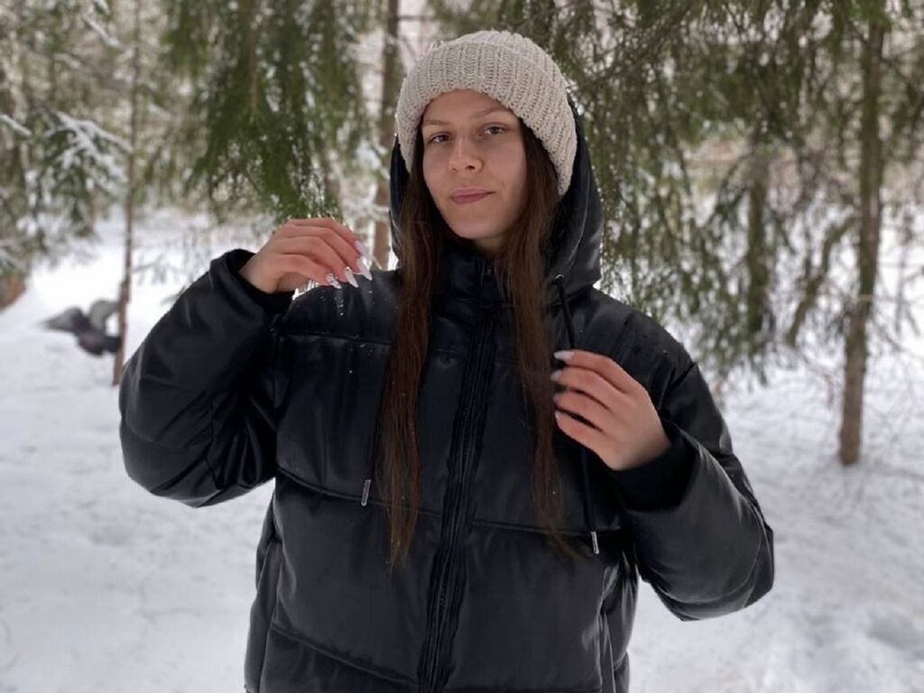 Perfil con Clarahaes - Imagen  n°1