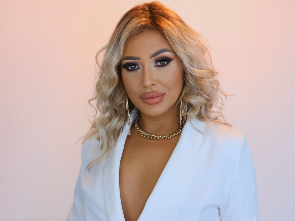 Perfil con Claramonroe - Imagen  n°1