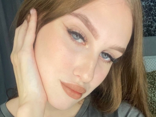 Webcam sex with Clarethababbel