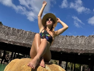 Sexo por webcam con Clarettapittmann