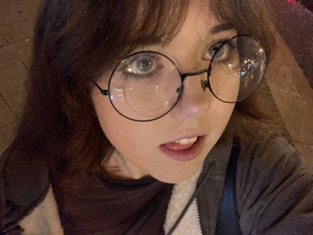 Clarisfinfrock's profile - Image n°0