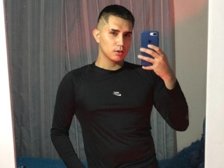 Sexo por webcam con Clarykim