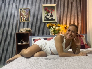 Sexo por webcam con Claudiavalle