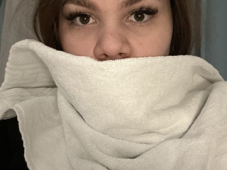 Sexo por webcam con Cleohayes