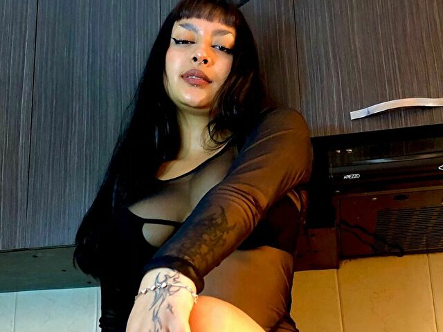 Perfil con Cleoopatra - Imagen  n°6