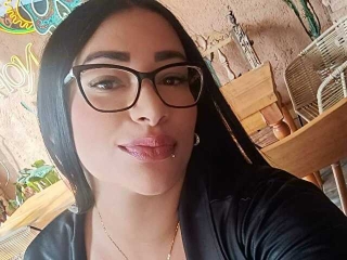 Webcam sex with CloeLovelle