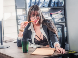 Sexo por webcam con Cloevergara