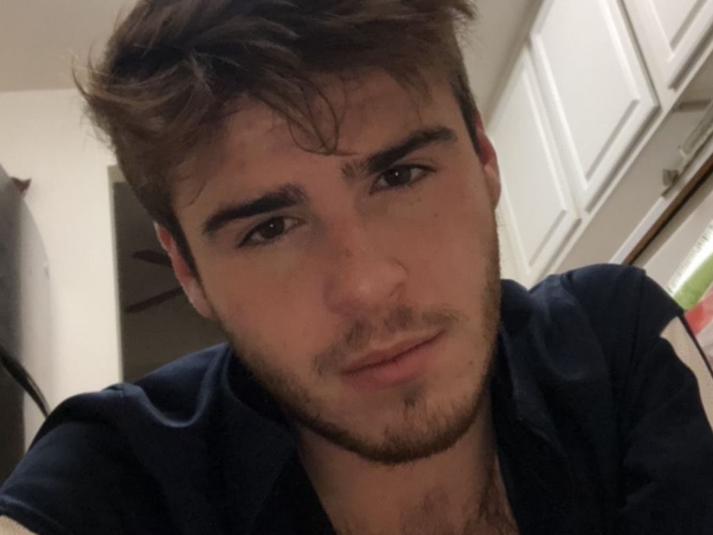 Profil de Collegedadbod - Photo n°0