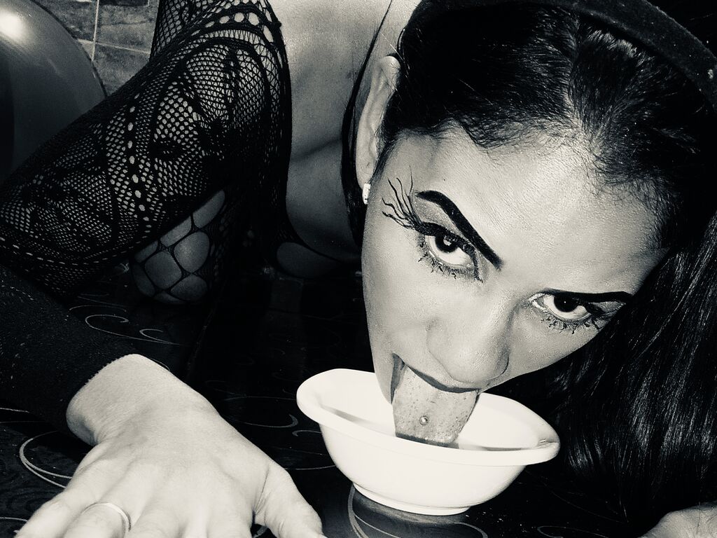 Collenisabella's profile - Image n°0