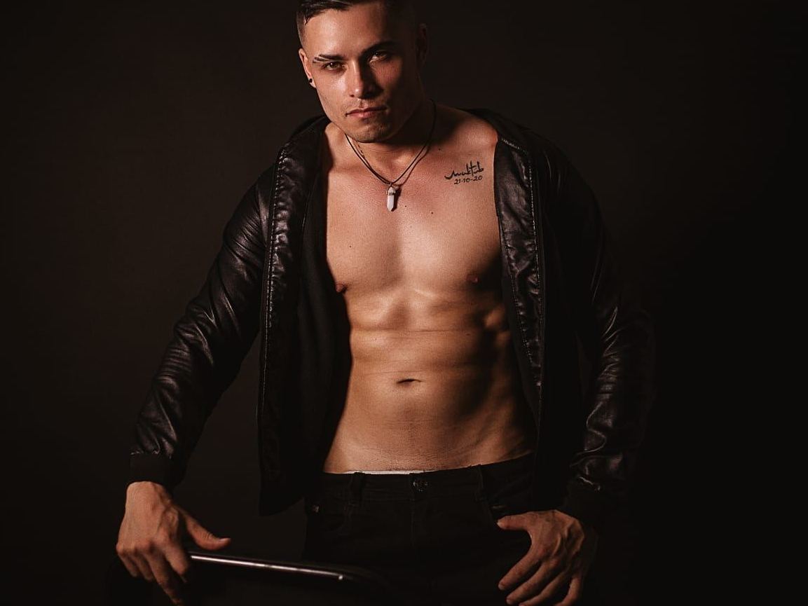 Connorsmith19's profile - Image n°1