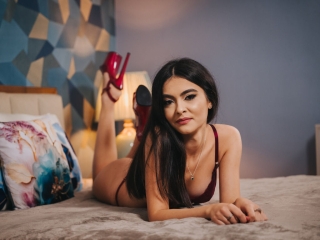 Sexo por webcam con Coralevi