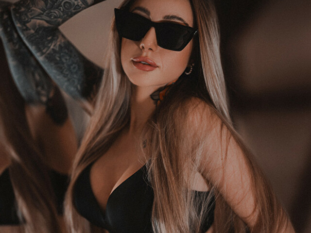 CoralieSEXY's profile - Image n°31