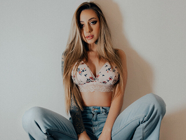 CoralieSEXY's profile - Image n°30