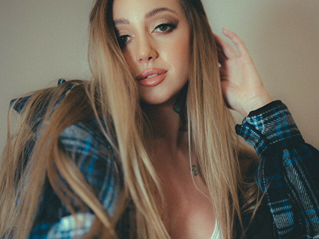 CoralieSEXY's profile - Image n°11