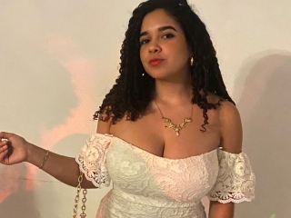 Webcam sex con Coralrussell