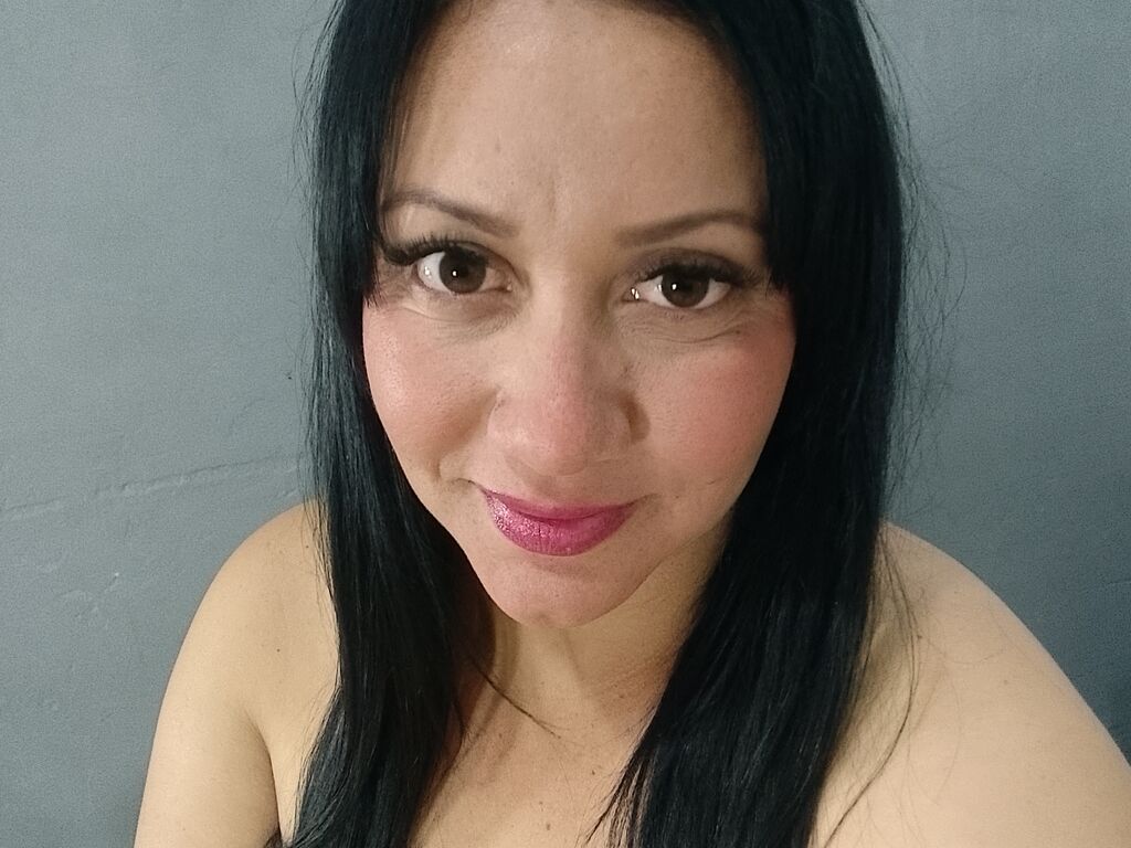 Corinawilson's profile - Image n°3
