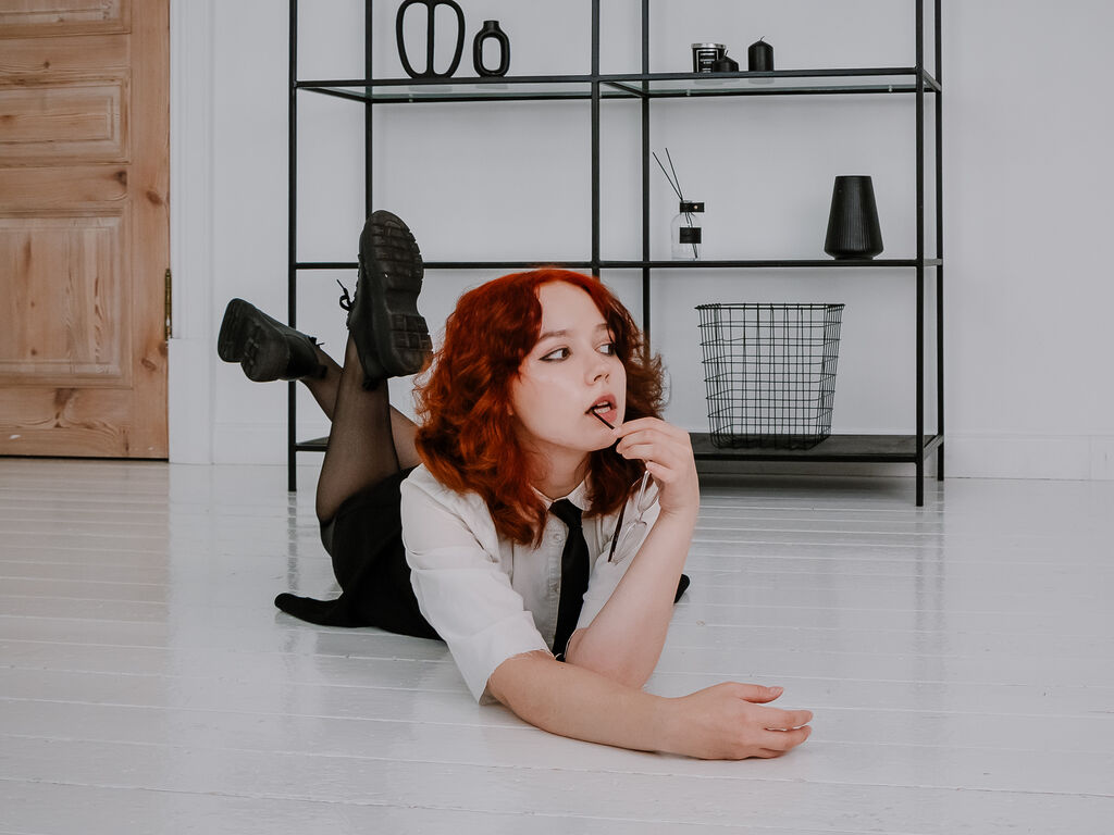 Corneliaowen's profile - Image n°2