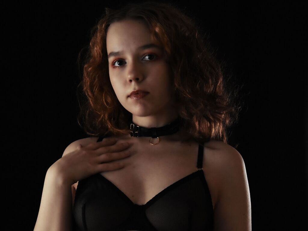 Corneliaowen's profile - Image n°1