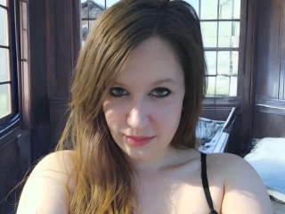 Webcam sex con Corrielodge