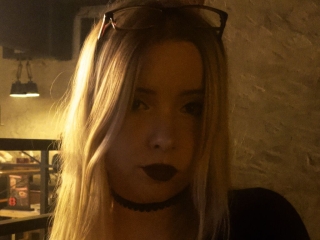 Sexo por webcam con Corrinkendig