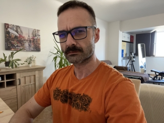 Webcam sex con Corvin