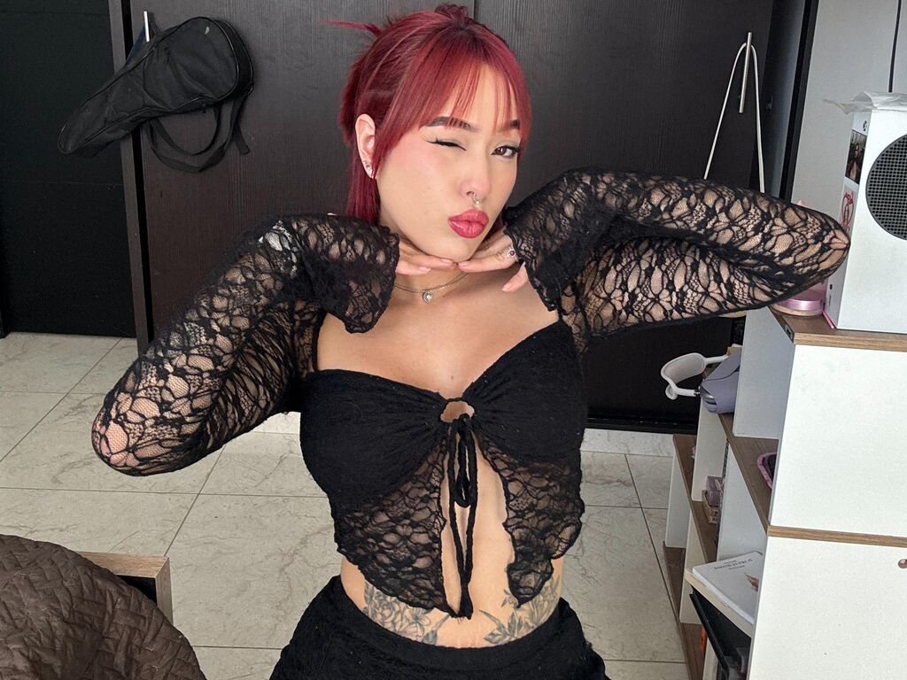 Coryeverly's profile - Image n°0