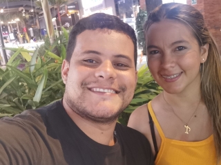 Couplesexplaydoh's Sexcam