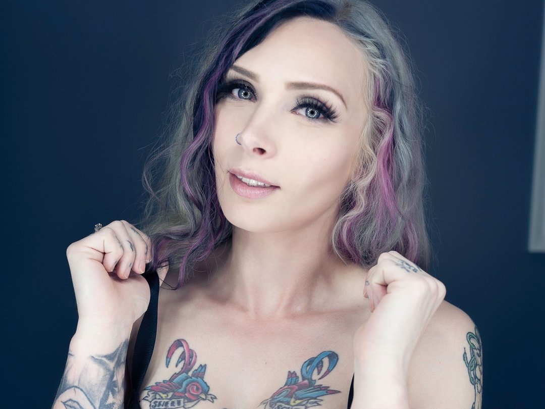 Perfil con Courtneycorsetx - Imagen  n°0