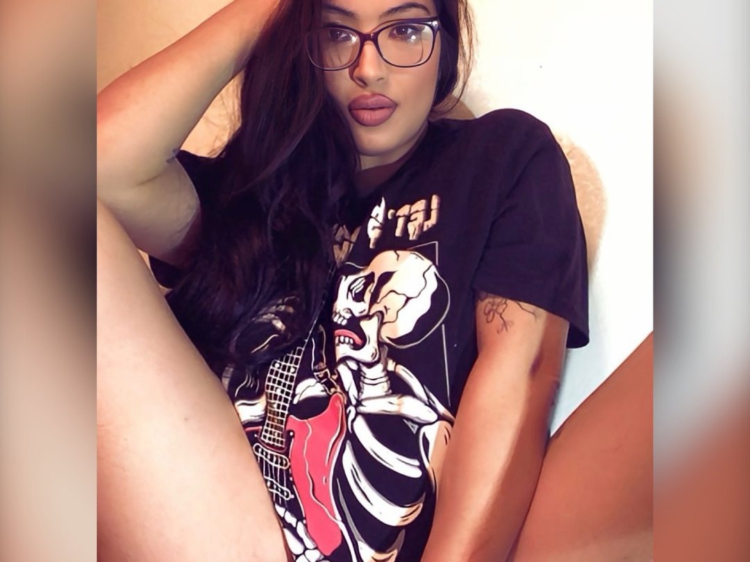 Creamydeedee1287j' profilo - Immagine n°1