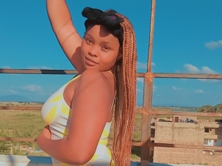 Sexcam Live Show von Creamyebonyjet