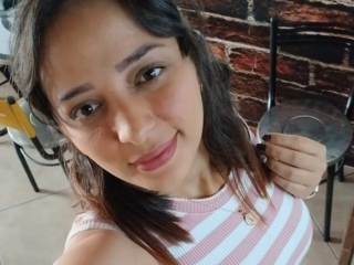 Sexo por webcam con Cristalowenss