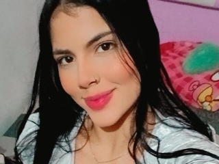 Cristhy_Ggh's Sexcam