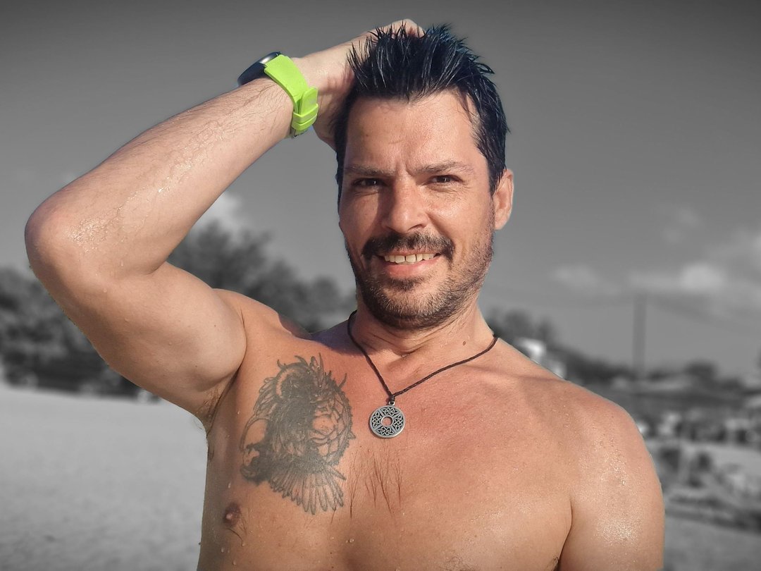 Perfil con Cristiannude - Imagen  n°3