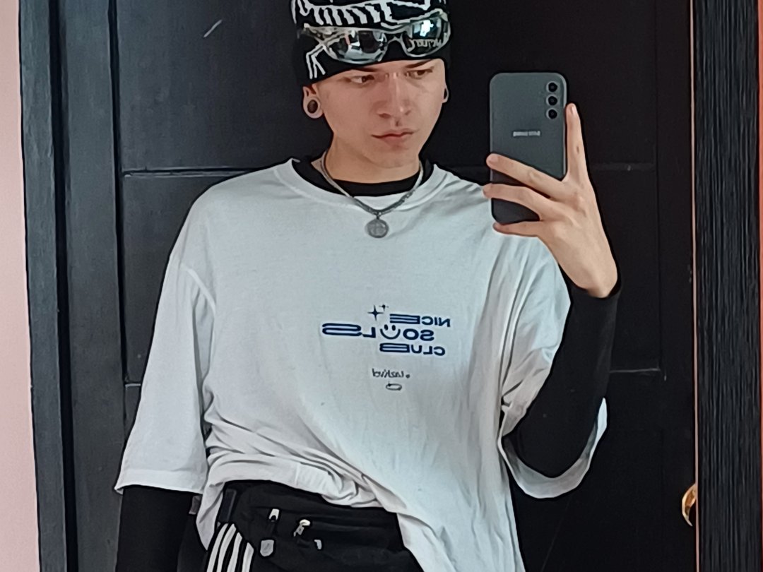 Cristianromero's profile - Image n°0