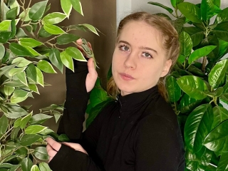 Sexo por webcam con Crystageorgis