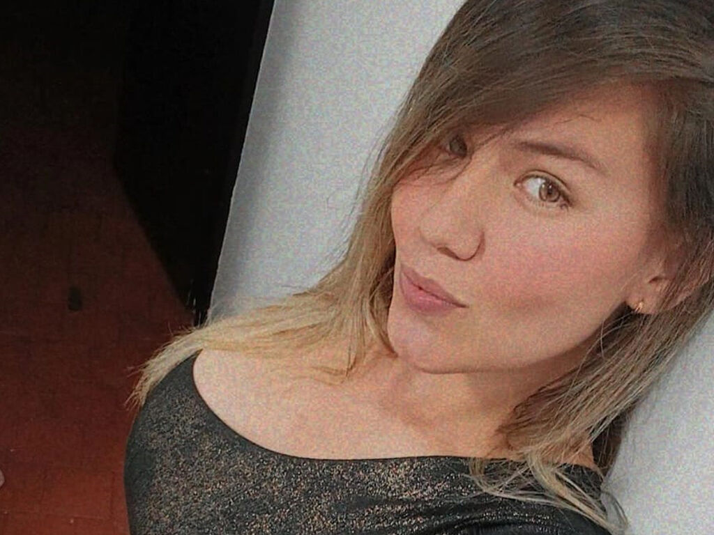 Crystalcastillo's profile - Image n°0