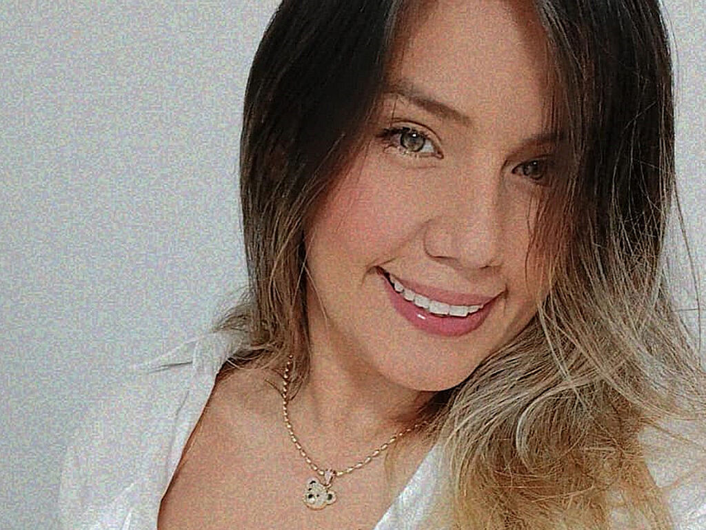 Crystalcastillo's profile - Image n°1