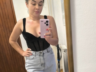 Crystalmiers's Sexcam